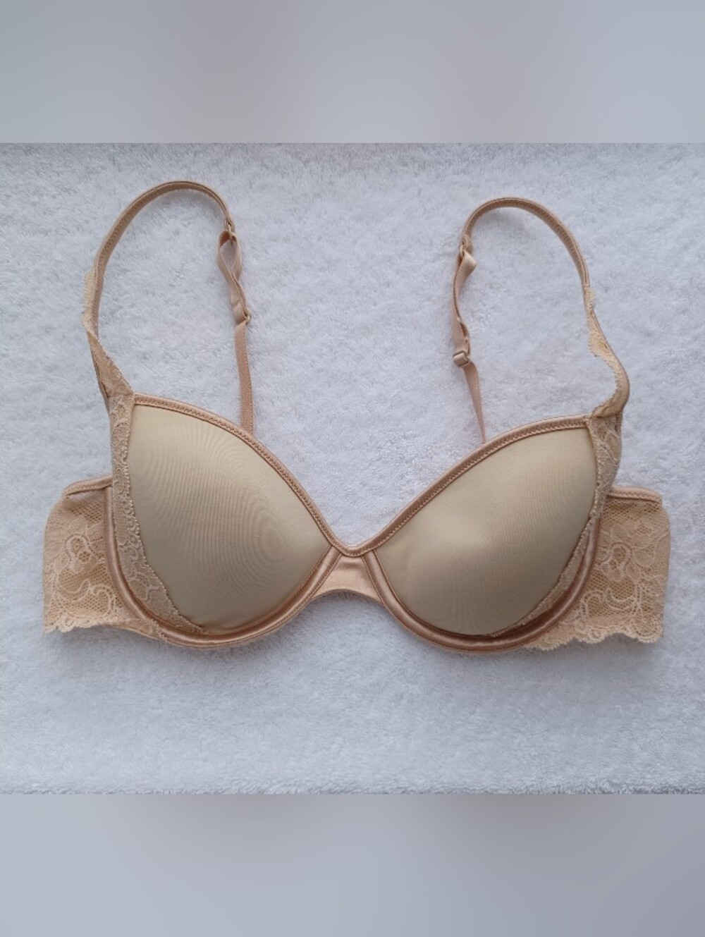 Vintage Victoria's Secre Lace-Trim Bra, Size 36B
